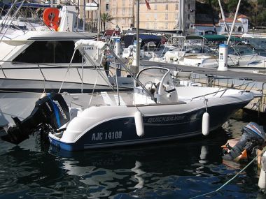 Quicksilver 630 Commander 6,25m de long