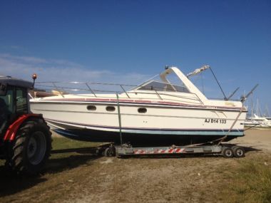 FAIRLINE TARGA 33 9m60 de long