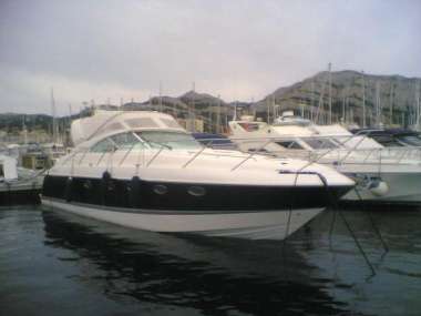 FAIRLINE TARGA 43 13m28 de long