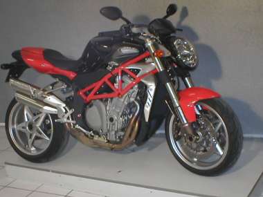 MV Agusta
 750 BRUTALE