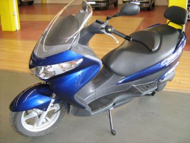 Suzuki
 125 burgman