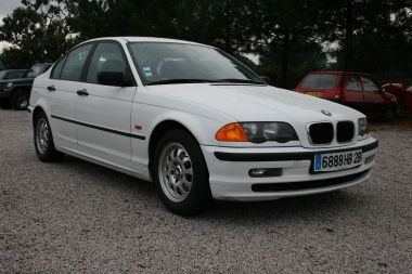 BMW SERIE 3