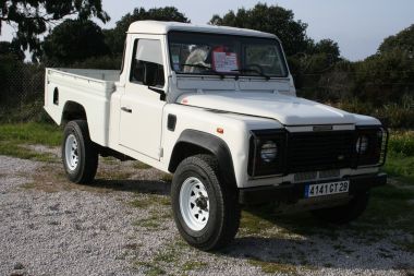 LAND ROVER
 90 DEFENDER