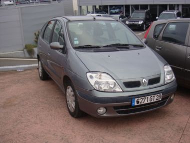 RENAULT SCENIC