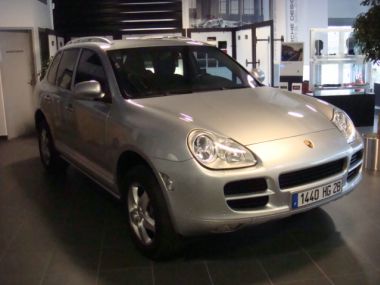 PORSCHE CAYENNE