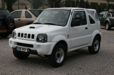 SUZUKI
 JIMNY