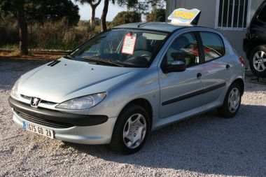 PEUGEOT 206