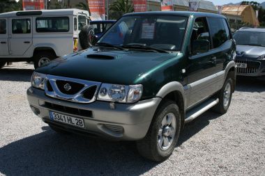 NISSAN
 TERRANO