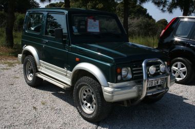 SUZUKI
 SAMURAI