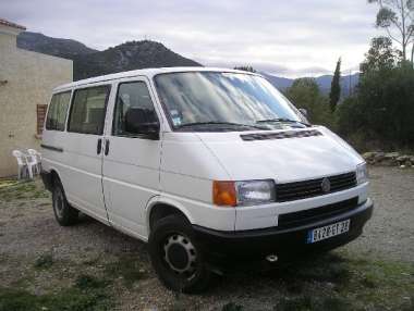 VOLKSWAGEN TRANSPORTER