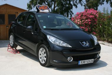 PEUGEOT 207