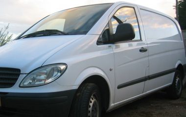 MERCEDES
 VITO