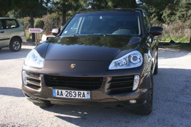 PORSCHE CAYENNE