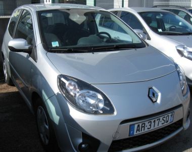 RENAULT TWINGO