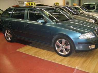 SKODA
 OCTAVIA