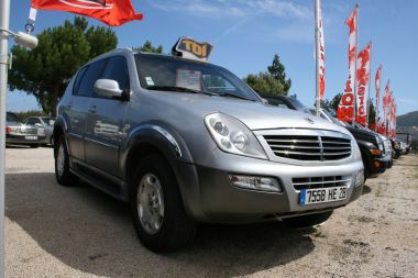 SSANGYONG
 REXTON