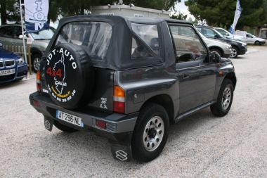 SUZUKI
 VITARA