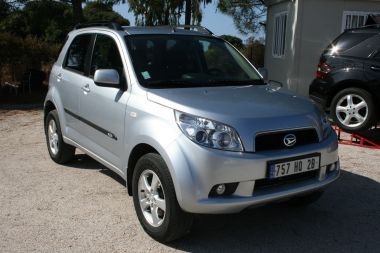 DAIHATSU TERIOS 2