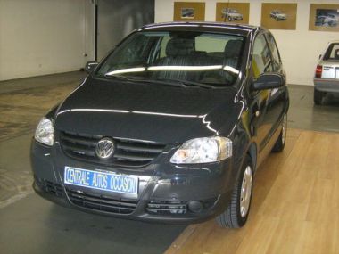 VOLKSWAGEN FOX