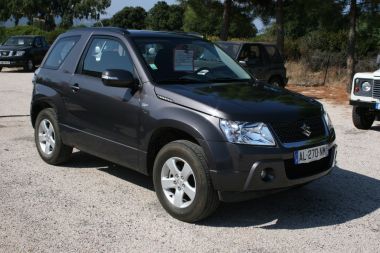 SUZUKI
 GRAND VITARA