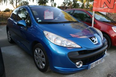 PEUGEOT 207