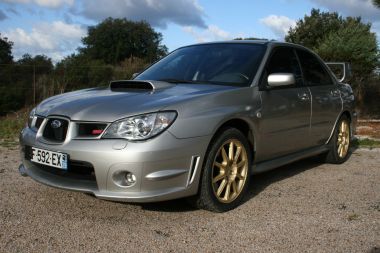 SUBARU
 IMPREZA