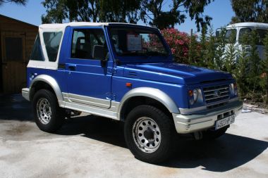 SUZUKI
 SAMURAI