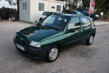 RENAULT CLIO