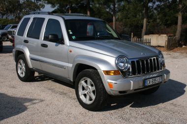 JEEP CHEROKEE