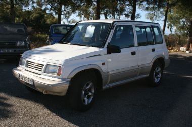 SUZUKI
 GRAND VITARA