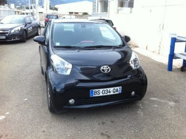 TOYOTA IQ