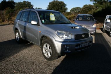 TOYOTA RAV4