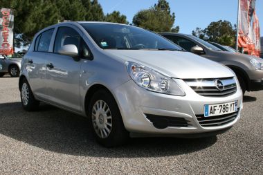 OPEL
 CORSA