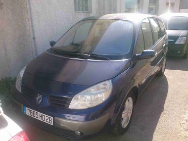 RENAULT GRAND SCENIC