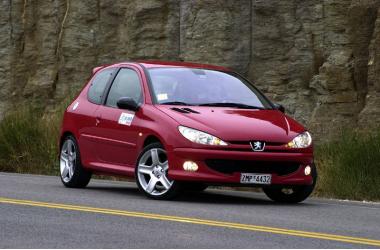 PEUGEOT 206