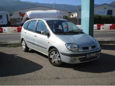 RENAULT SCENIC