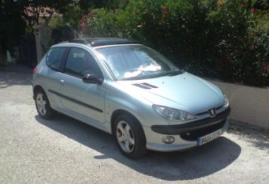 PEUGEOT 206