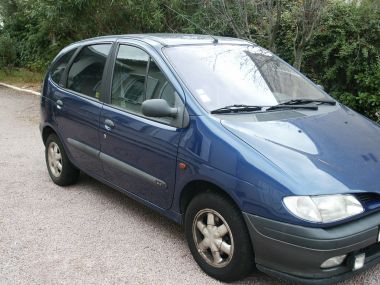 RENAULT SCENIC