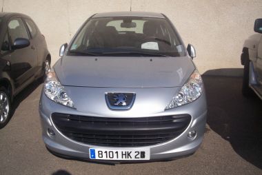 PEUGEOT 207