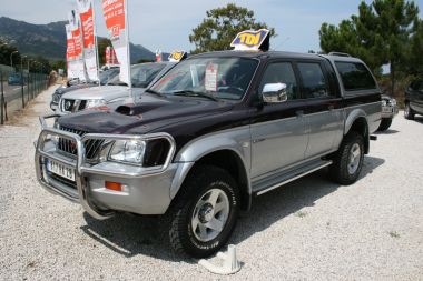 MITSUBISHI L200