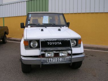 TOYOTA LAND CRUISER