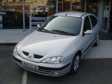 RENAULT MEGANE