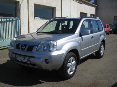 NISSAN
 X-TRAIL