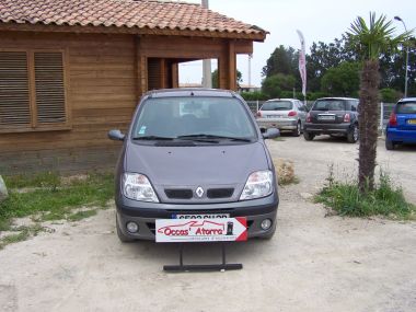 RENAULT SCENIC