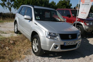 SUZUKI
 GRAND VITARA